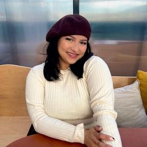 Meet your Posher, Victoria